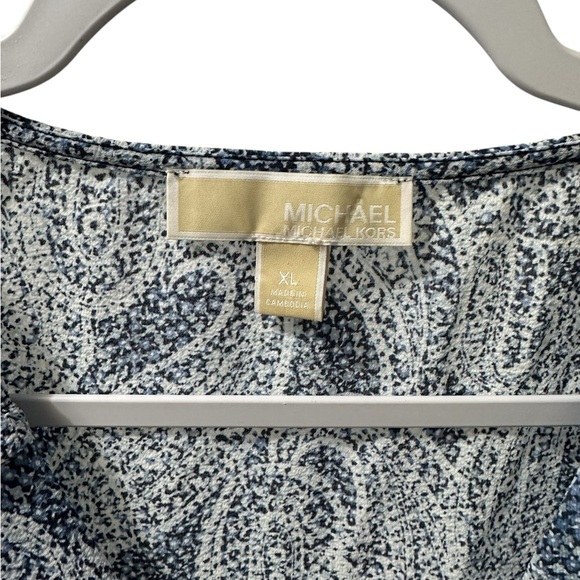 230. Michael Kors Blue Paisley Women's Top - Picture 5 of 5